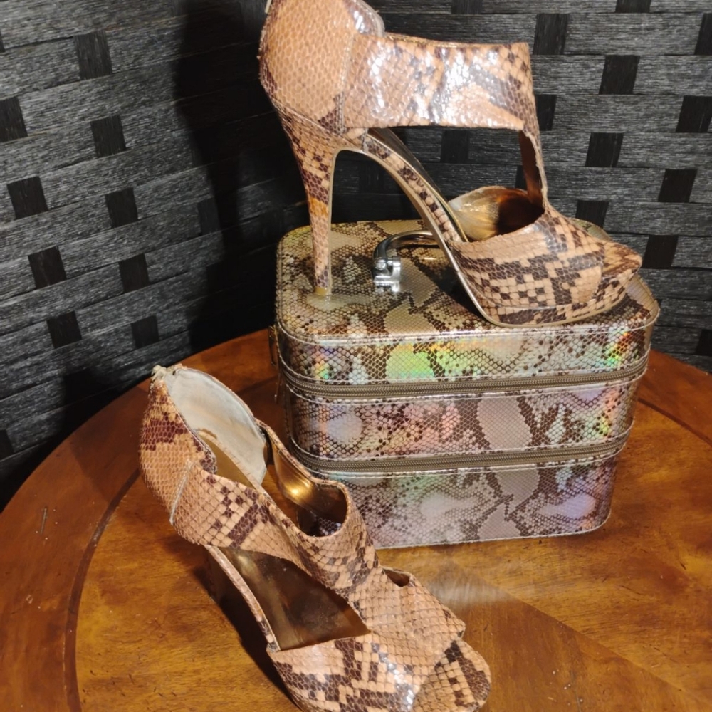 Women's Brown Snakeskin High Heels
